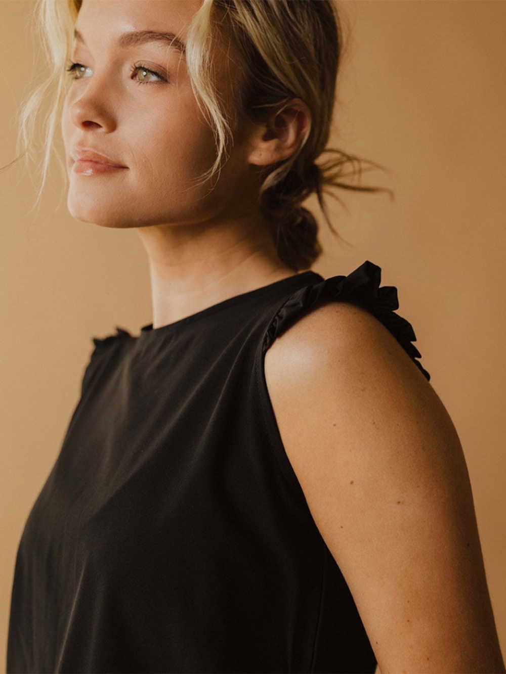 Albion black romper - Picture 4 of 8